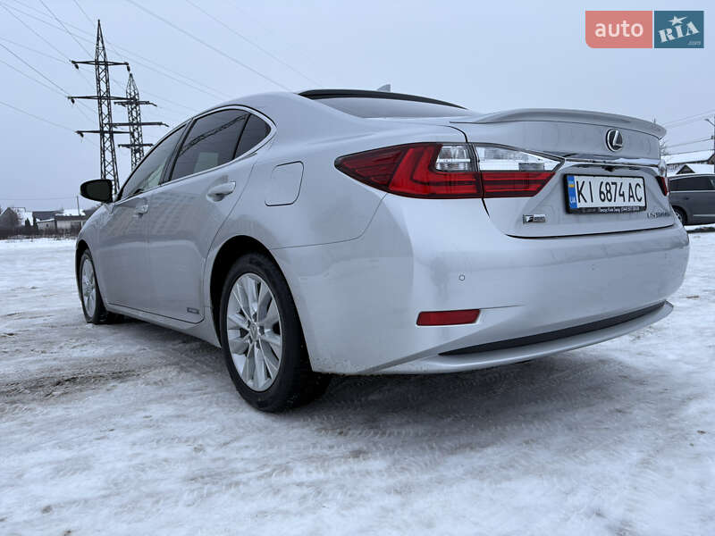 Седан Lexus ES 2014 в Киеве фото 16 Седан Lexus ES 2014 в Киеве