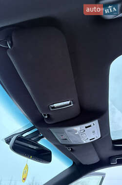 Седан Lexus ES 2014 в Киеве