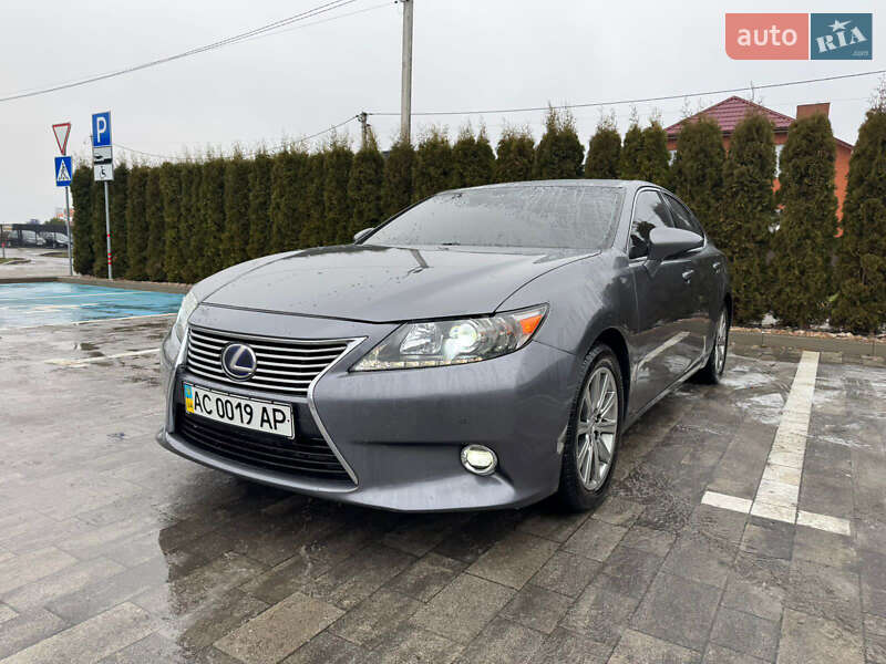 Седан Lexus ES 2013 в Владимире фото Седан Lexus ES 2013 в Владимире