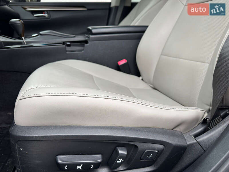 Седан Lexus ES 2013 в Владимире фото 7 Седан Lexus ES 2013 в Владимире