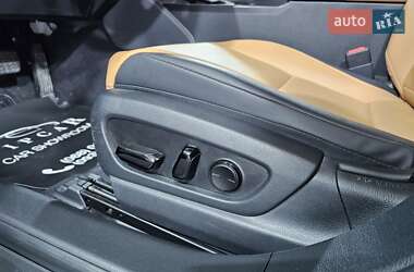 Седан Lexus ES 2022 в Киеве