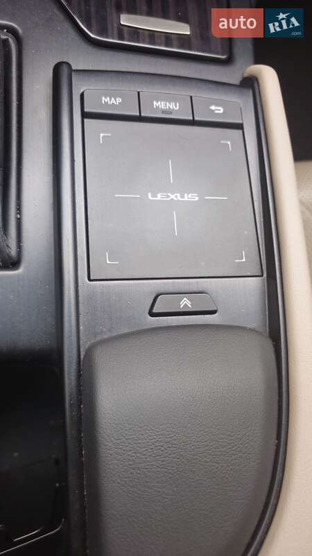 Седан Lexus ES 2019 в Львове фото 9 Седан Lexus ES 2019 в Львове