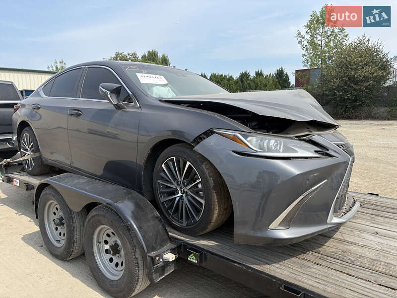 Седан Lexus ES 2023 в Запорожье