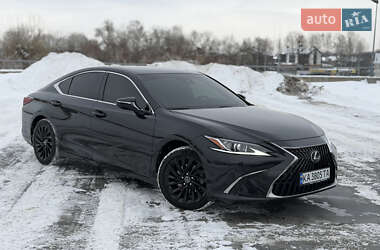 Седан Lexus ES 2021 в Києві