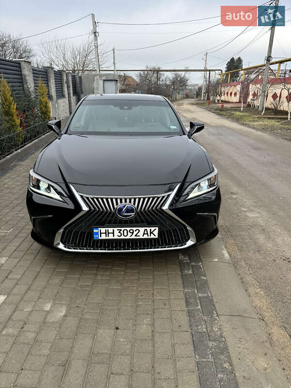 Седан Lexus ES 2020 в Одессе