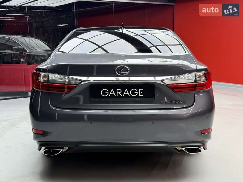 Седан Lexus ES 2018 в Києві