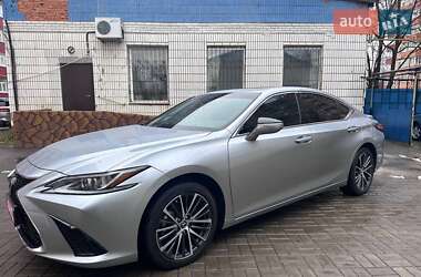 Седан Lexus ES 2023 в Києві