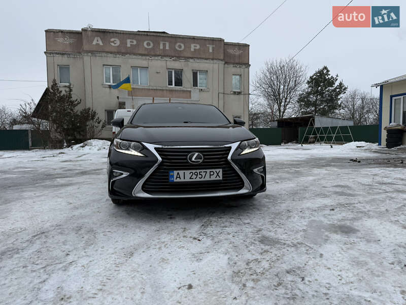 Седан Lexus ES 2018 в Бершаді фото 2 Седан Lexus ES 2018 в Бершаді