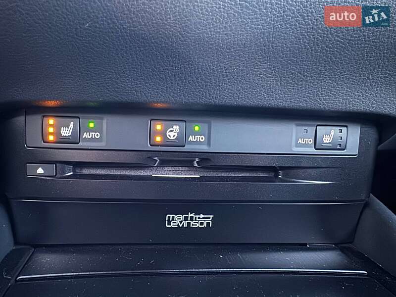 Седан Lexus ES 2020 в Києві