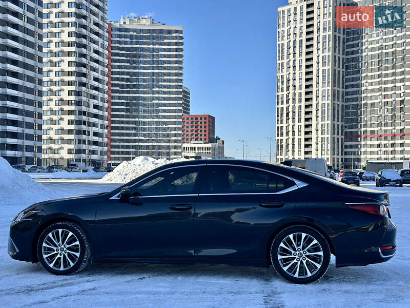 Седан Lexus ES 2020 в Киеве фото 7 Седан Lexus ES 2020 в Киеве