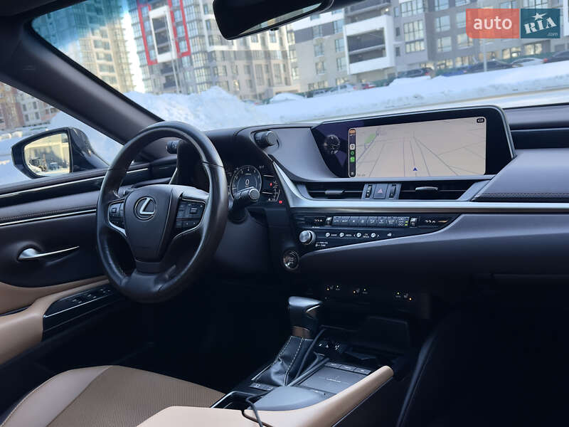 Седан Lexus ES 2020 в Киеве фото 57 Седан Lexus ES 2020 в Киеве