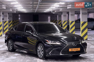 Седан Lexus ES 2018 в Одессе