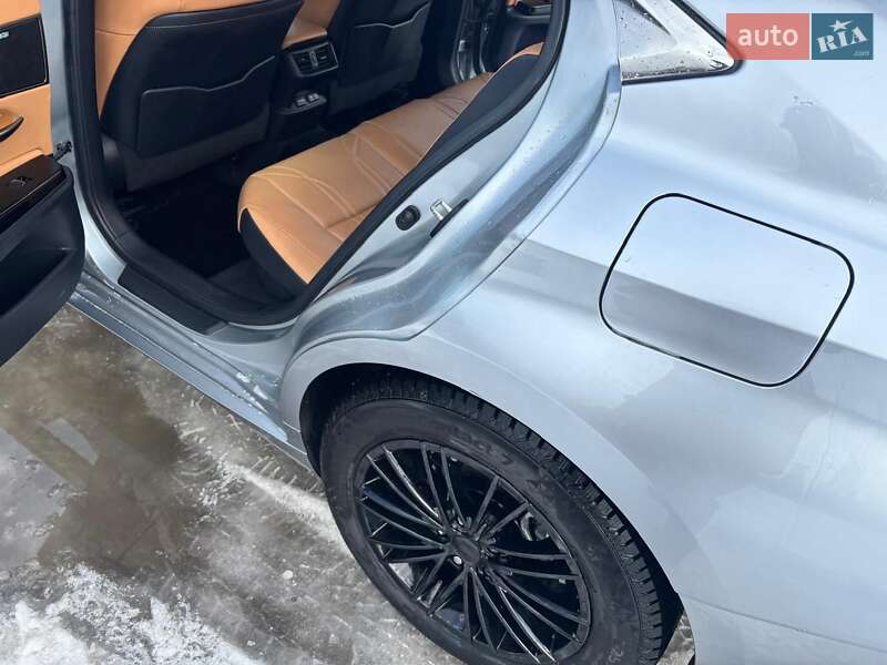 Седан Lexus ES 2022 в Тернополе фото 19 Седан Lexus ES 2022 в Тернополе