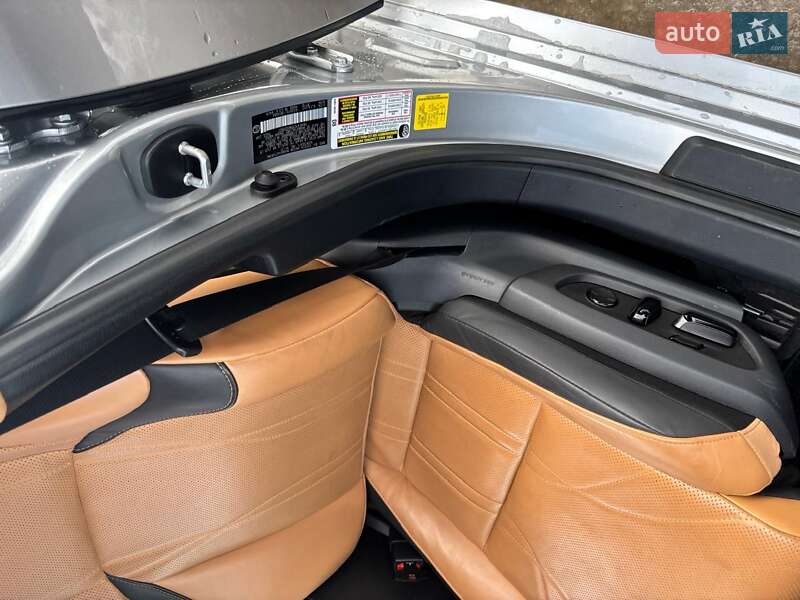 Седан Lexus ES 2022 в Тернополе фото 26 Седан Lexus ES 2022 в Тернополе