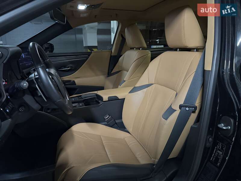 Седан Lexus ES 2022 в Дніпрі фото 24 Седан Lexus ES 2022 в Дніпрі