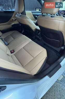 Седан Lexus ES 2020 в Львове