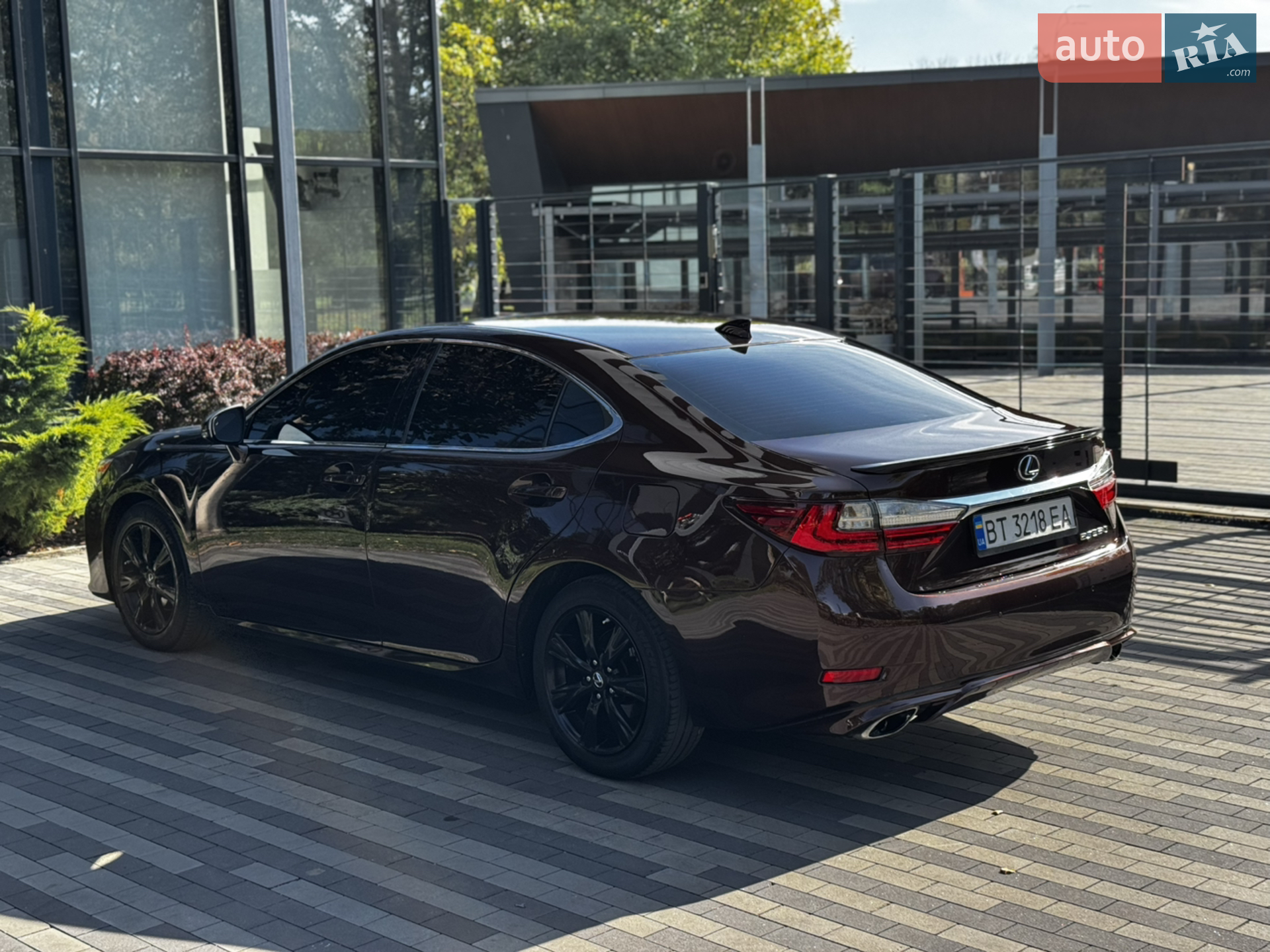 2016 Lexus ES - мініатюра 10
