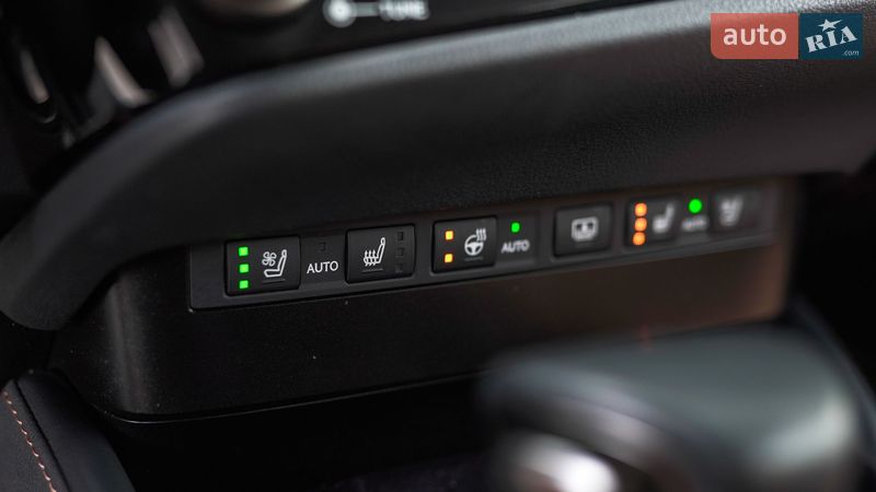 Седан Lexus ES 2022 в Львове фото 36 Седан Lexus ES 2022 в Львове