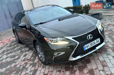 Седан Lexus ES 2015 в Одессе