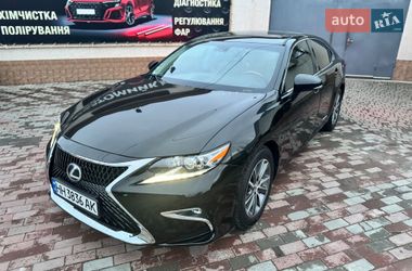 Седан Lexus ES 2015 в Одессе