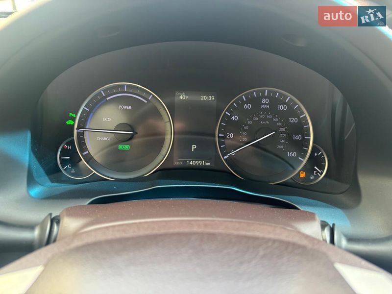 Седан Lexus ES 2015 в Полтаве