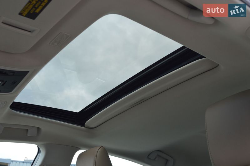 Седан Lexus ES 2019 в Одессе