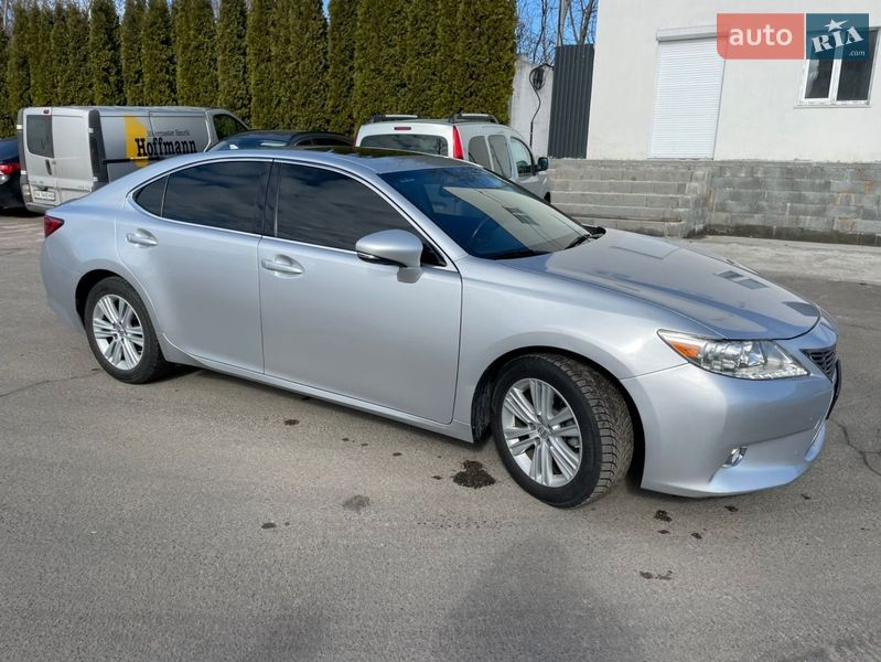 Седан Lexus ES 2014 в Киеве фото 12 Седан Lexus ES 2014 в Киеве