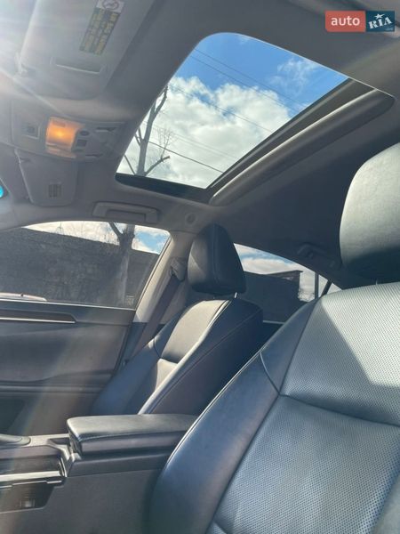 Седан Lexus ES 2014 в Киеве фото 39 Седан Lexus ES 2014 в Киеве