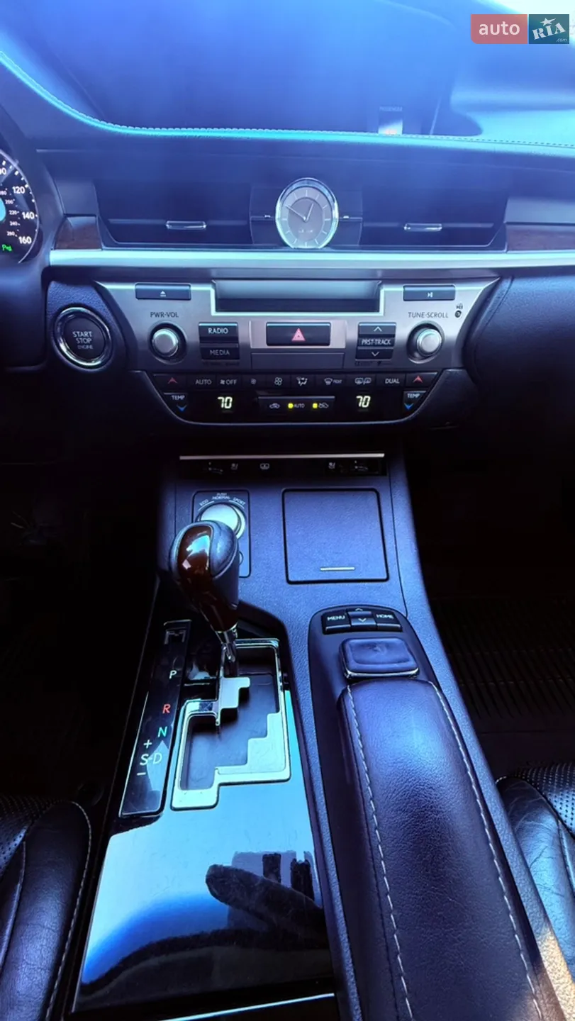 2015 Lexus ES - мініатюра 10