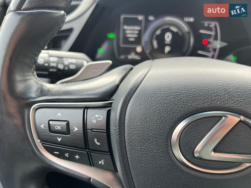 Седан Lexus ES 2024 в Рівному