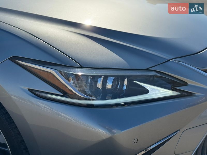 Седан Lexus ES 2020 в Києві фото 14 Седан Lexus ES 2020 в Києві