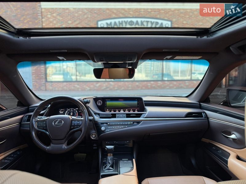 Седан Lexus ES 2020 в Києві фото 44 Седан Lexus ES 2020 в Києві