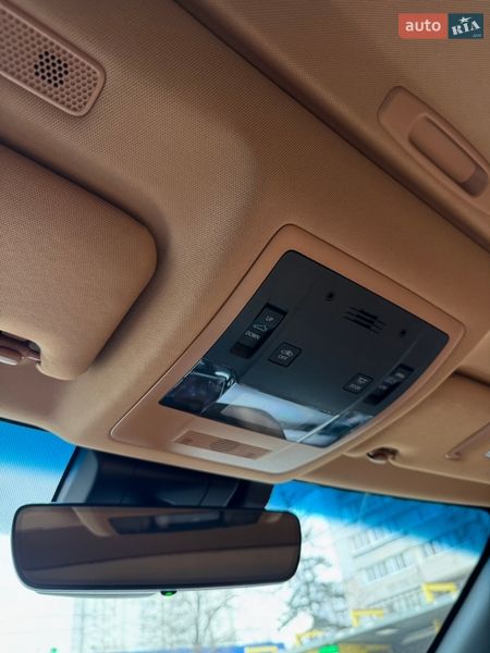 Седан Lexus ES 2021 в Дніпрі