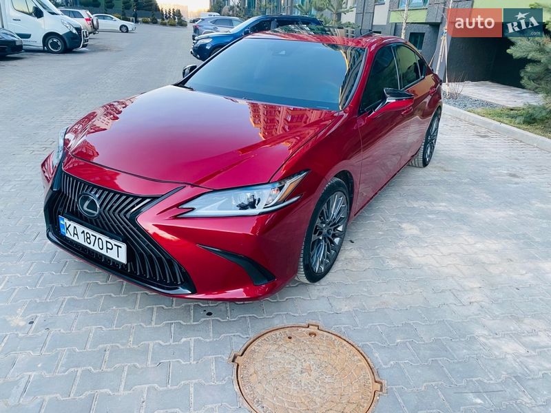 Седан Lexus ES 2019 в Києві