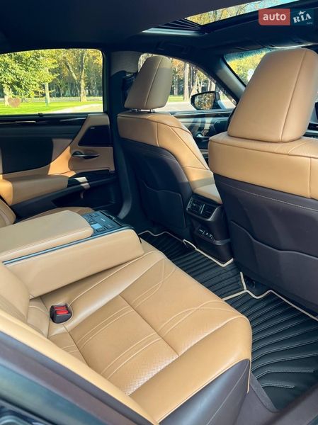Седан Lexus ES 2018 в Одессе