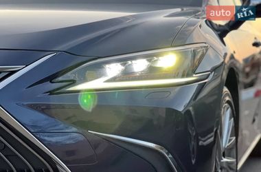 Седан Lexus ES 2018 в Одессе