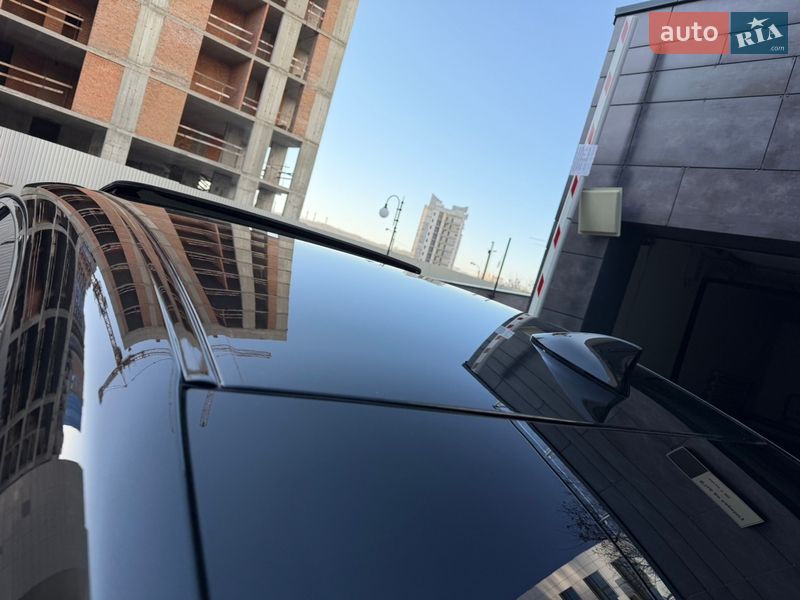 Седан Lexus ES 2024 в Києві