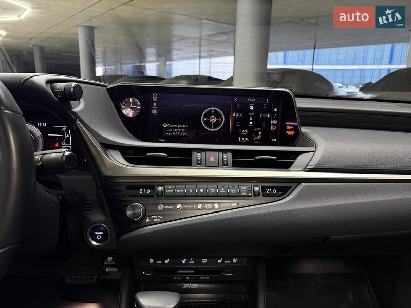 Седан Lexus ES 2019 в Одесі