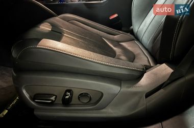Седан Lexus ES 2021 в Киеве