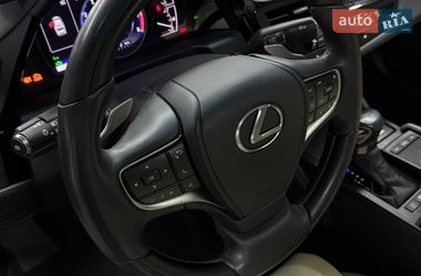 Седан Lexus ES 2022 в Одессе