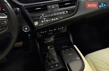 Седан Lexus ES 2022 в Одессе