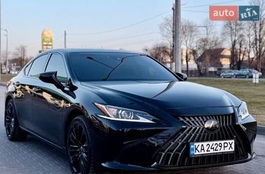 Седан Lexus ES 2021 в Києві
