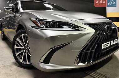Седан Lexus ES 2022 в Киеве