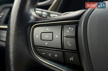 Седан Lexus ES 2020 в Киеве