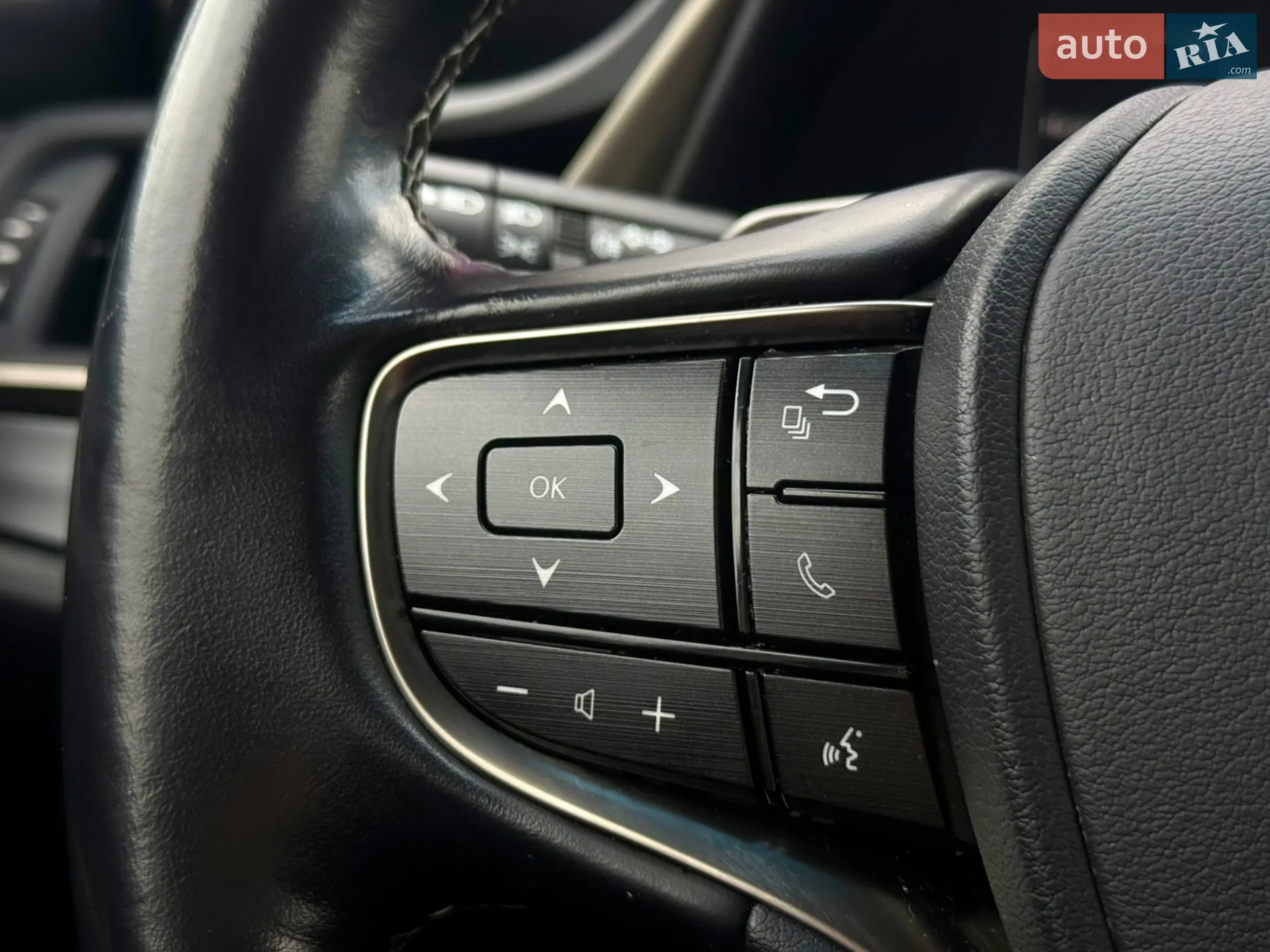 2020 Lexus ES - мініатюра 47