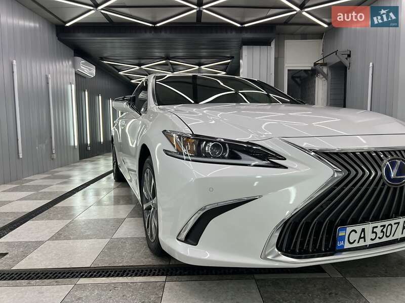 Седан Lexus ES 2020 в Черкасах фото 6 Седан Lexus ES 2020 в Черкасах