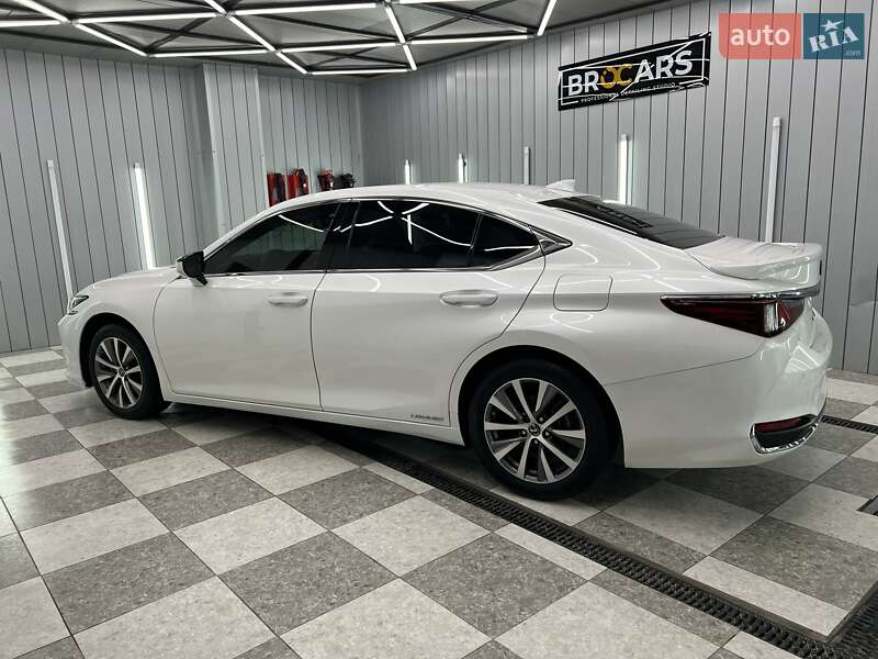 Седан Lexus ES 2020 в Черкасах фото 5 Седан Lexus ES 2020 в Черкасах