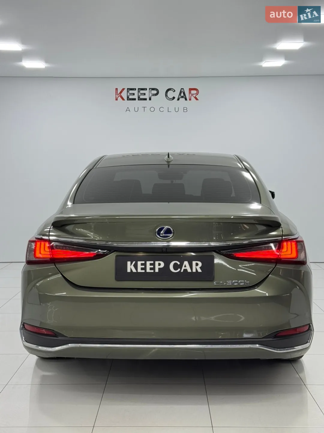 2020 Lexus ES - мініатюра 8