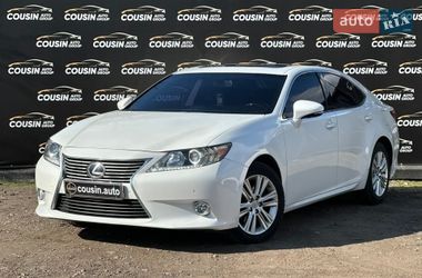 Седан Lexus ES 2012 в Киеве