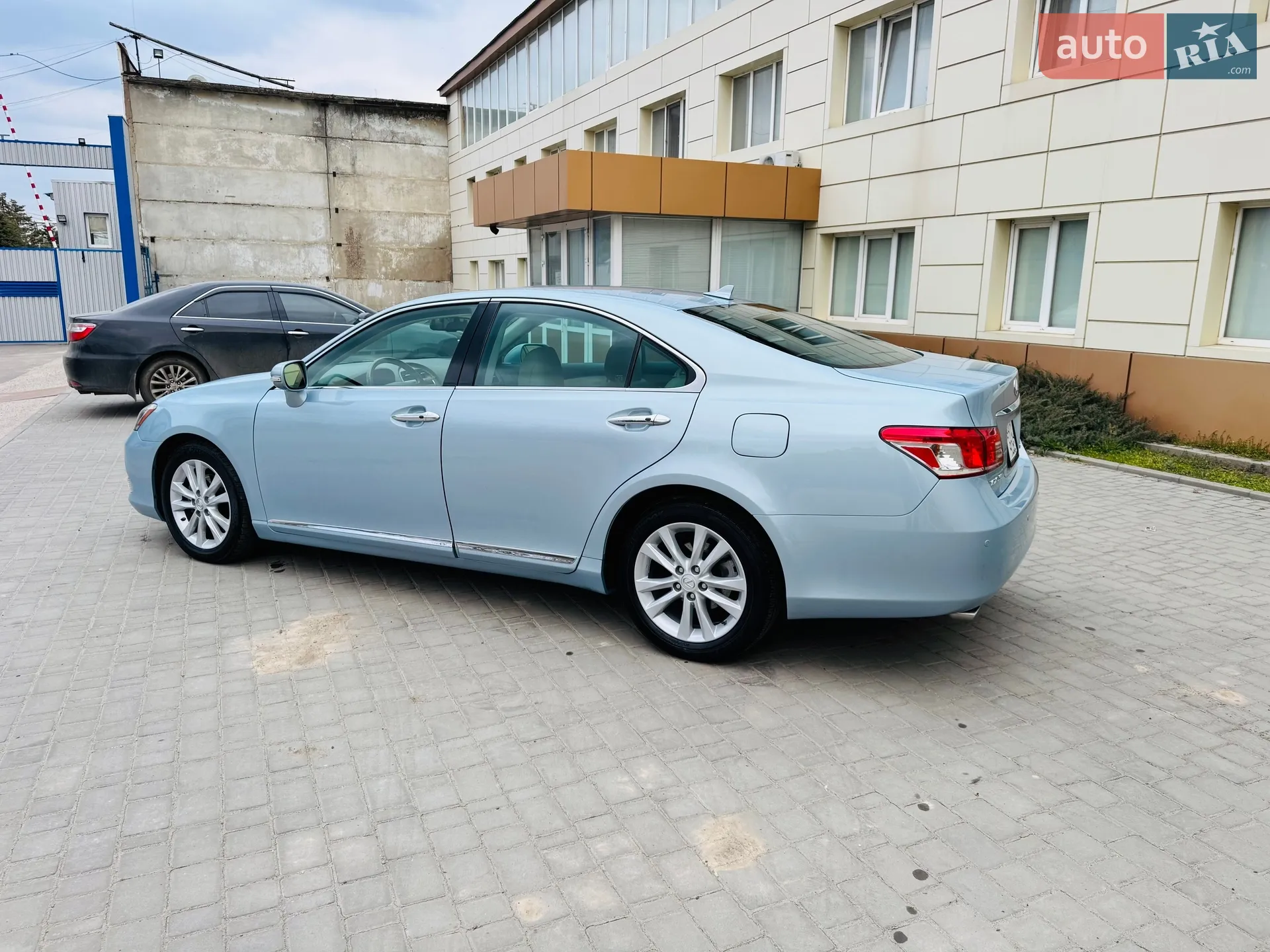 2010 Lexus ES - мініатюра 9